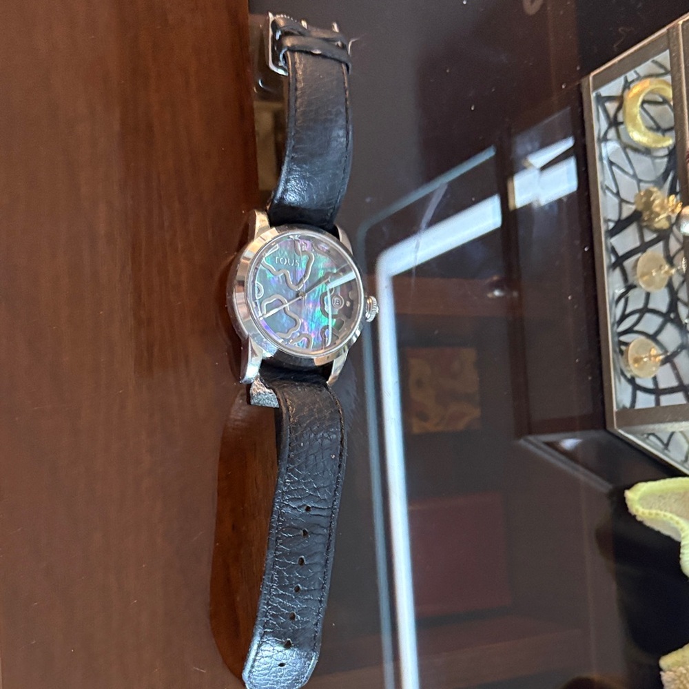 Tous Black Leather Strap Watch with Iridescent Dial (mother of pearl) Swiss